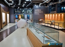 군산 진포해양테마공원 위봉암 전시관