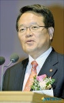 정의화 국회부의장의 즐거운 축사