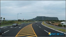 성산포 진입로 1단계 공사 마무리