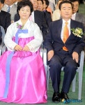 김맹곤 김해시장 내외