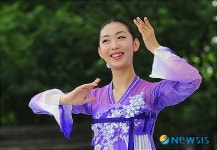도라지 음악에 맞춘 창작무용