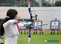전국 궁사들 밀양에 모였다.
