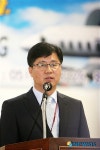 인사말하는 송영태 사장