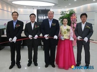 대우증권, 신사지점 열어…카페형 지점 눈길