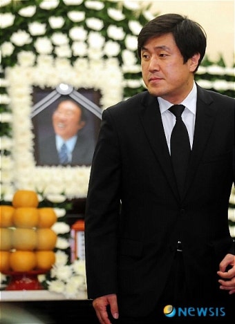 고 백남봉 빈소 찾은 안형환 의원