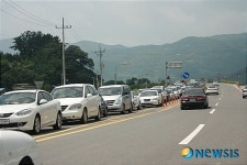 밀양 얼음골 국도24호선 도로 정체