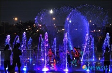 난지공원의 거울분수