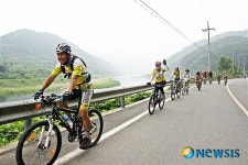 옥천 대청호 따라 가는 ‘향수100리’  라이딩 인기