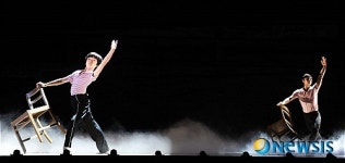 아역과 성인 ‘빌리 엘리어트’의 완벽호흡