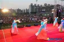 창원 마산회원구 내서운동장 개장