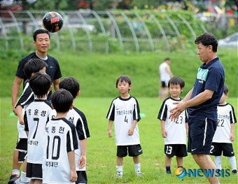 정해성 감독 '해딩 하는거야!'