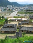 괴산 동부리 고가와 괴산읍 전경