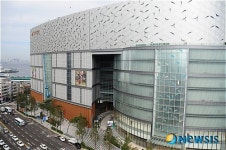 볼거리·즐길거리 쇼핑문화 새로 쓴다…롯데百 광복점 오픈