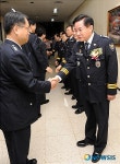 인사하는 이성규 신임 서울지방경찰청장