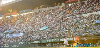 두산베어스, '2년 연속 100만 관중 돌파!'