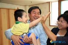 양지의 집 찾은 유정복 농식품부 장관