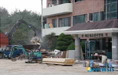 서울 유명 입시학원 지역 기숙학원까지 진출 논란