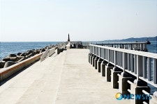 친수시설 갖춘 울산신항 남방파제