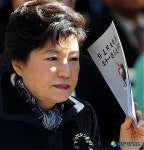 박정희 대통령 제31주기 추도식에 참석한 박근혜 전 대표