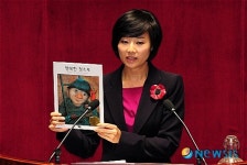 한나라당 조윤선 의원, 문화복지 확대 행복한 청소부 소개