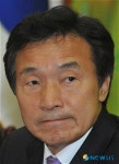 국회의원 압수수색, 생각 많은 손학규 대표