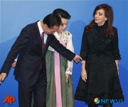 [G20]크리스티나 페르난데스 아르헨티나 대통령 맞이하는 이 대통령