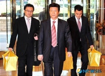 현대기아자동차그룹, 현대건설 입찰 접수