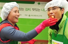 농업회사법인 식객갓김치(주) | "갓 담근 김장김치 맛 보세요"