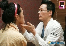 수능 끝난 수험생…성형외과서 상담 사례 늘어