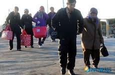 연평도 떠나는 주민들