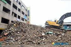 철거되는 남일당