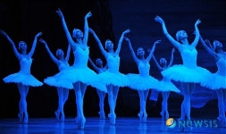 클래식 발레 백조의 호수