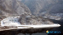 전망대에서 바라본 평화의 종 공원