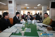 박동철 금산군수, 획일적인 회의문화 개선 앞장