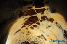 신비에 쌓인 제주 용천동굴