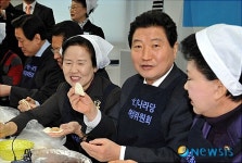 제가 빚은 만두 어때요?