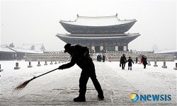 편안한 경복궁의 관람을 위하여