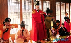 한국 예절은 어려워!