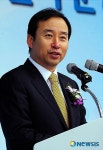뉴스킨코리아김창일 | 인사말하는 뉴스킨 코리아 대표이사