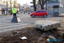난장판 된 전북 전주시청 앞 도로