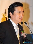 축사하는 국회지식경제위원장