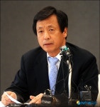 오강현 대한석유협회장, 우리가 더 비싸게 원유를 수입해...