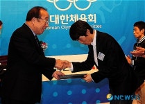 대한체육회 체육상 우수상 수상한 마라톤 지영준