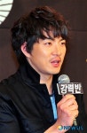 거친 남자로 돌아온 송일국