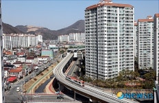 도심과 경전철