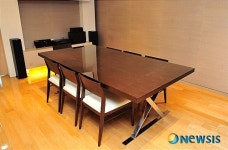 VIP병동의 거실