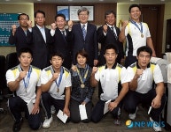 칠곡군청레슬링팀 전국대회 금메달 2개