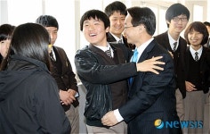 밀양 삼랑진고서 동심에 빠진 조해진 의원