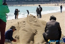 해운대 물고기 모래조각작품