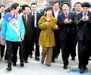 박근혜 전 대표와 권성동 국회의원